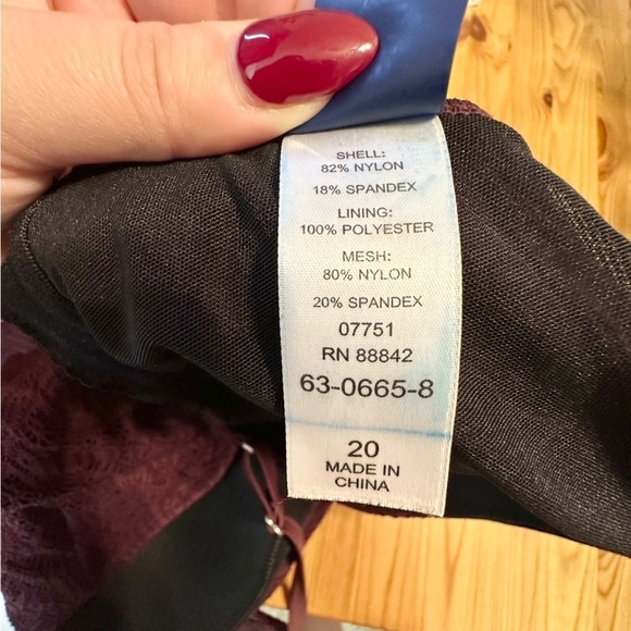 Swimsuits for All Burgundy Lace Swim Dress Flowy Flattering Comfortable Women 20 - Picture 7 of 9